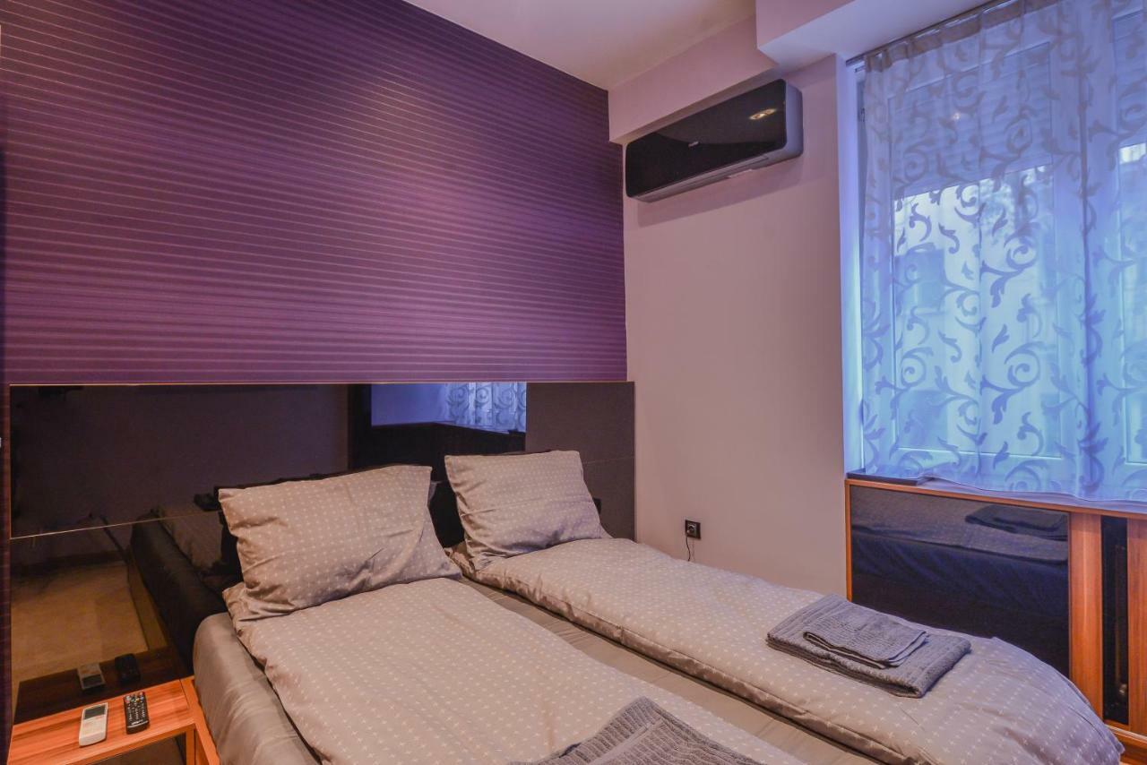 Extravaganzzo - Super Central One Bedroom Modern Apartment Sofia Buitenkant foto